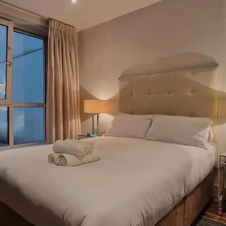 Appartement Slick & Stylish - Large 1bd In Heart Of